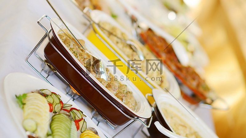 戚风蛋糕，轻盈口感背后的秘密：原料配比解析