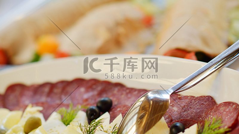 出口米面制品需要准备以下文件：